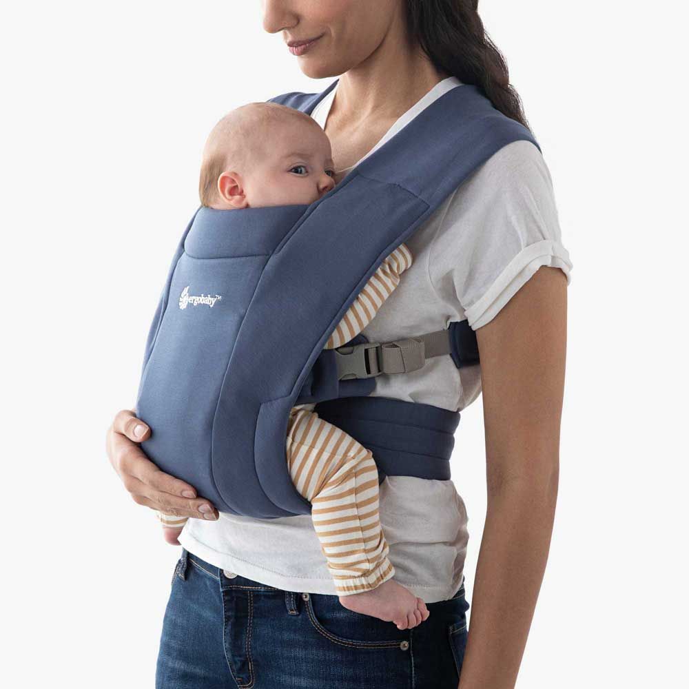 Ergobaby Embrace Babytrage für Neugeborene ab Geburt - Soft Knit Soft Navy