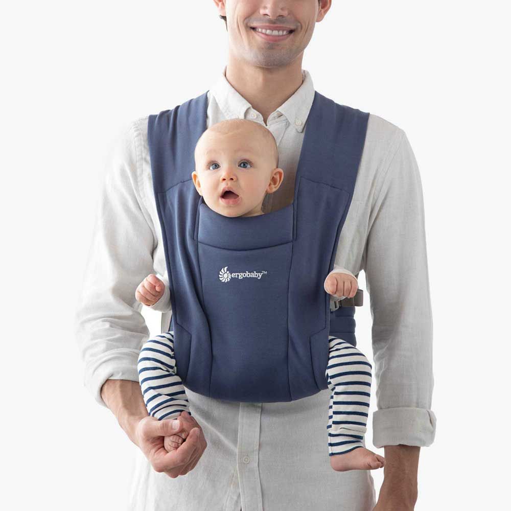 Ergobaby Embrace Babytrage für Neugeborene ab Geburt - Soft Knit Soft Navy