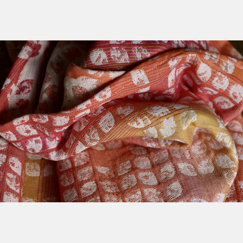 Yaro Ringsling - Petals Ultra Caramel Rainbow Linen
