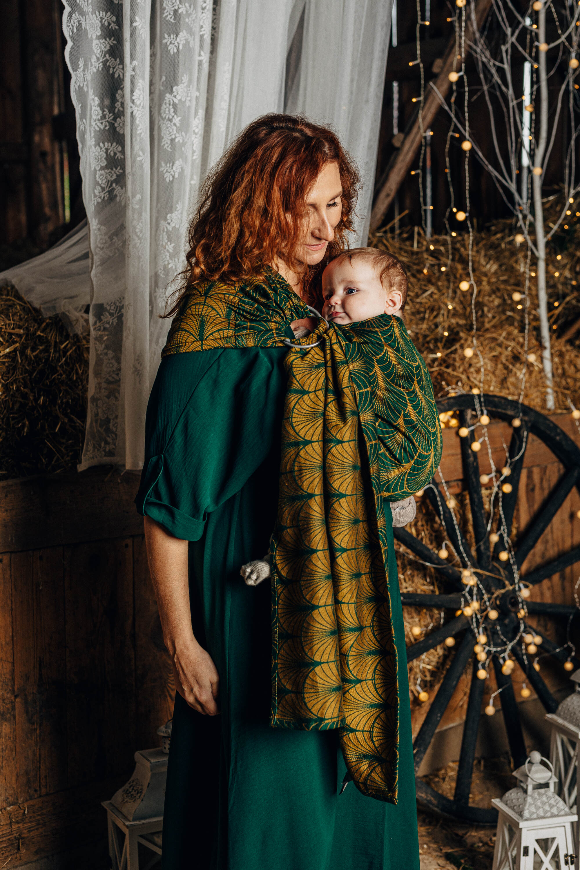 Lenny Lamb - Ringsling DECO - GOLDEN MOSS Lenny Lamb - Ringsling DECO - GOLDEN MOSS