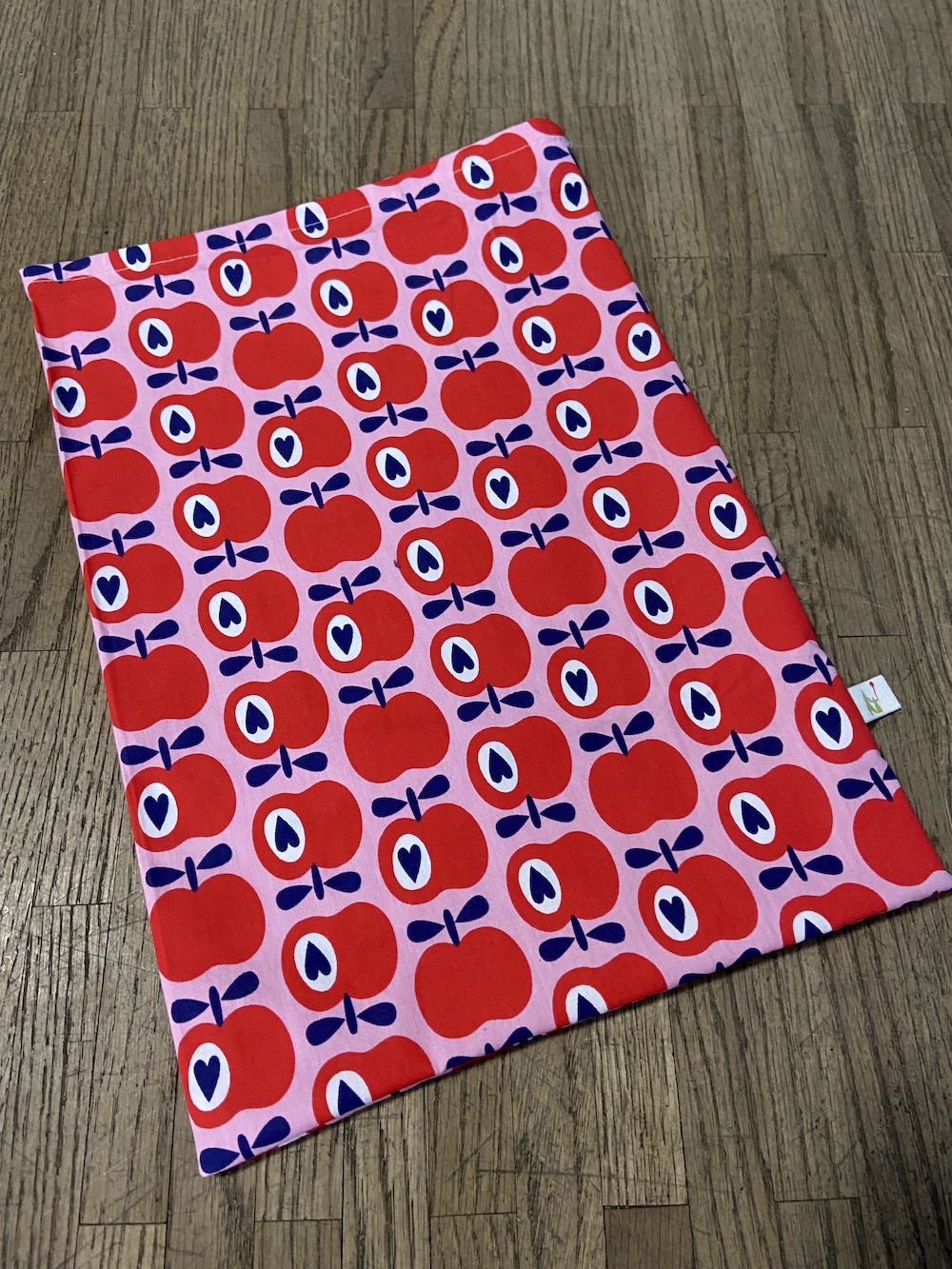 Geschenkbeutel - Äpfel pink M