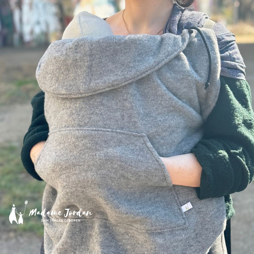 Madame Jordan Tragecover - Wollfleece - grau  für alle Babytragen & Tragetuch