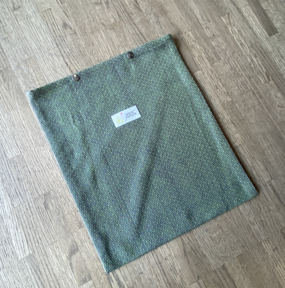 Beutel Tragehilfe aus Tragetuchstoff  Stachelbeere lila Beutel Tragehilfe aus Tragetuchstoff  Stachelbeere lila