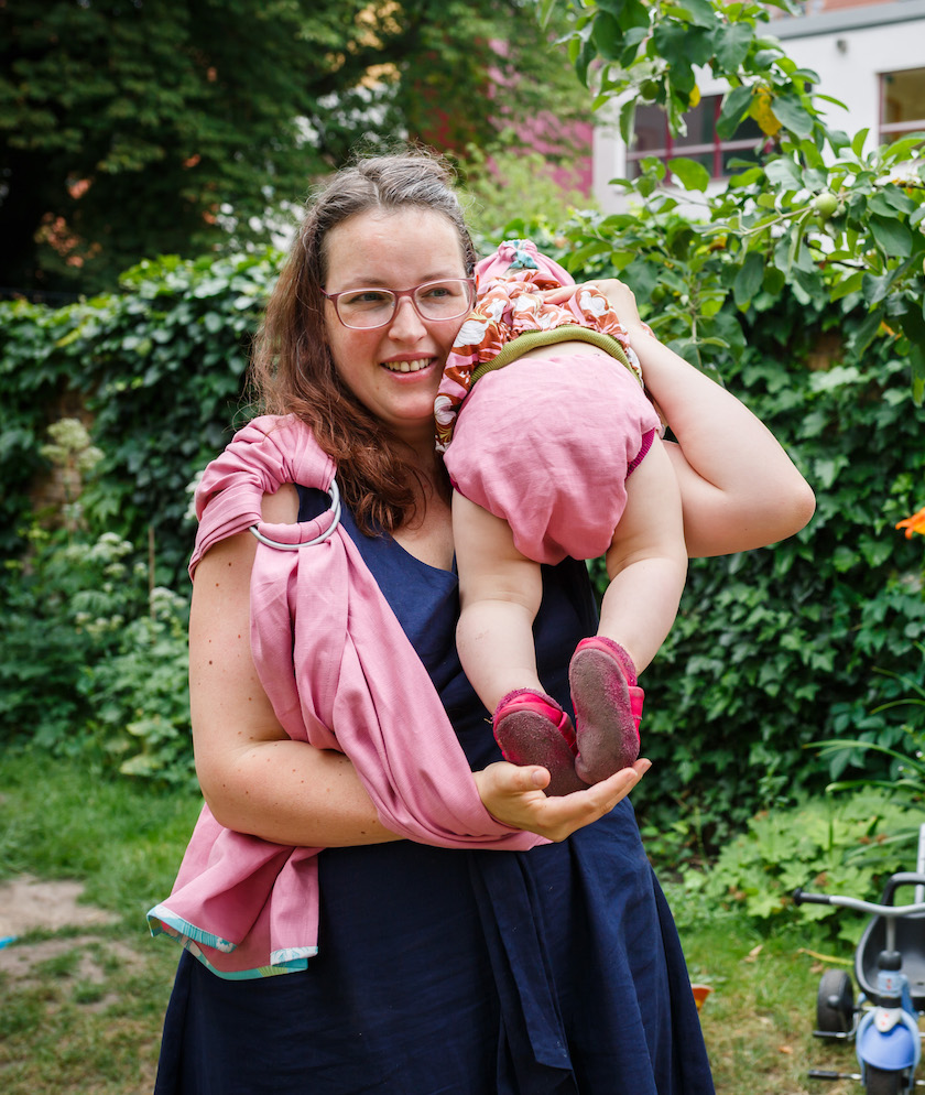 Leinen Ringsling Himbeereis Madame Jordan
