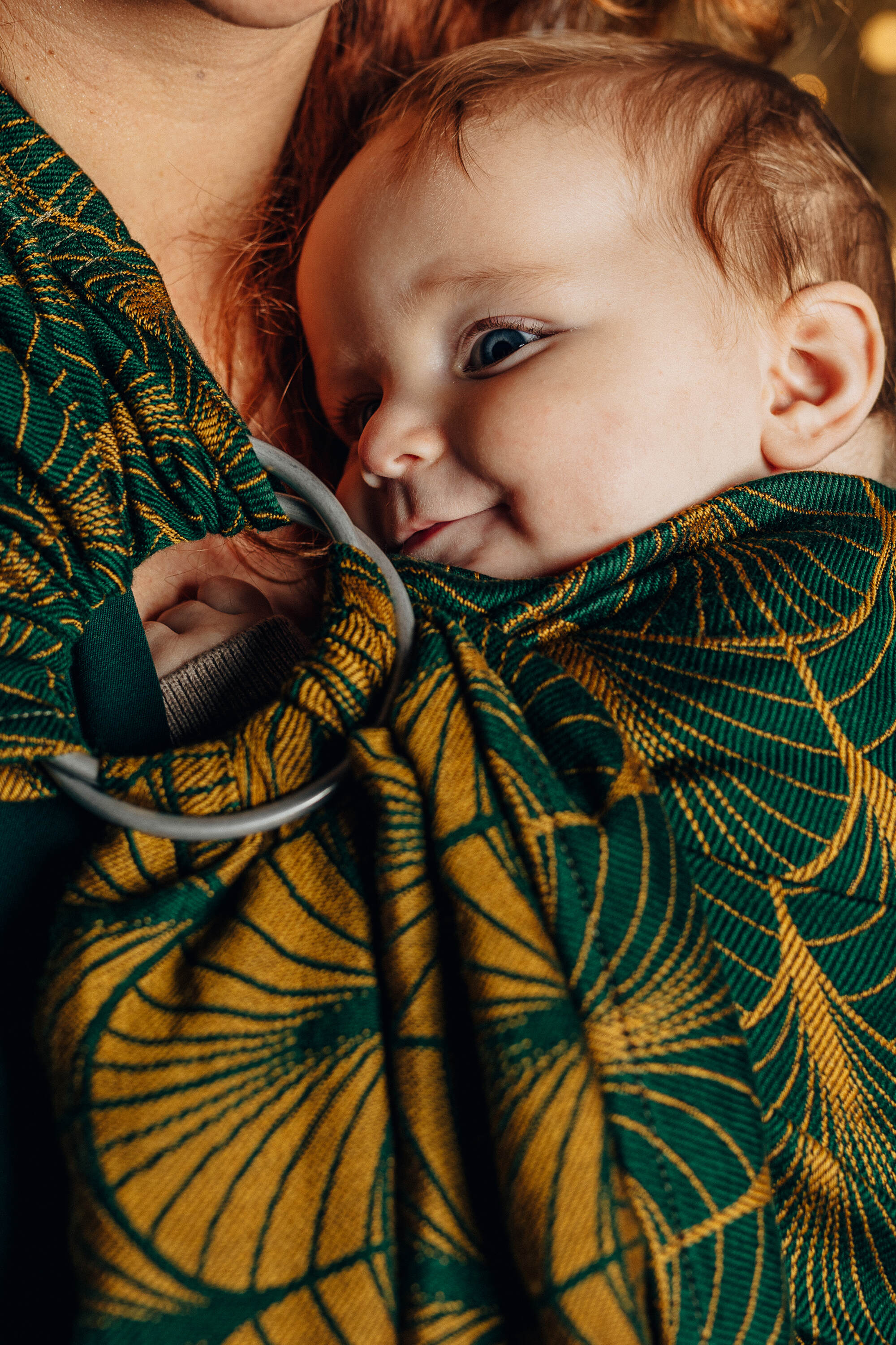Lenny Lamb - Ringsling DECO - GOLDEN MOSS Lenny Lamb - Ringsling DECO - GOLDEN MOSS